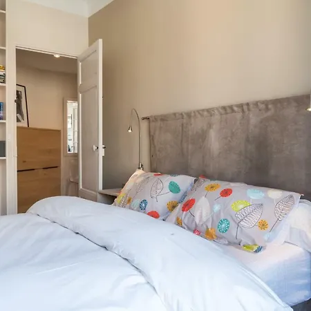 Spacious One Bedroom - Great Location! Канны