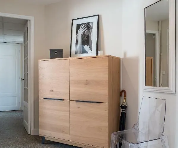 Spacious One Bedroom - Great Location!